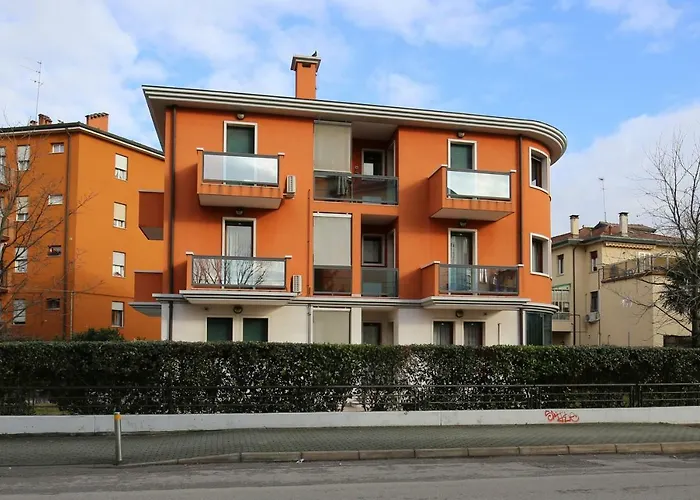 Round Venice Feriehus Marghera