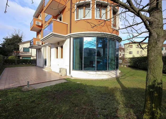 Round Venice Feriehus Marghera